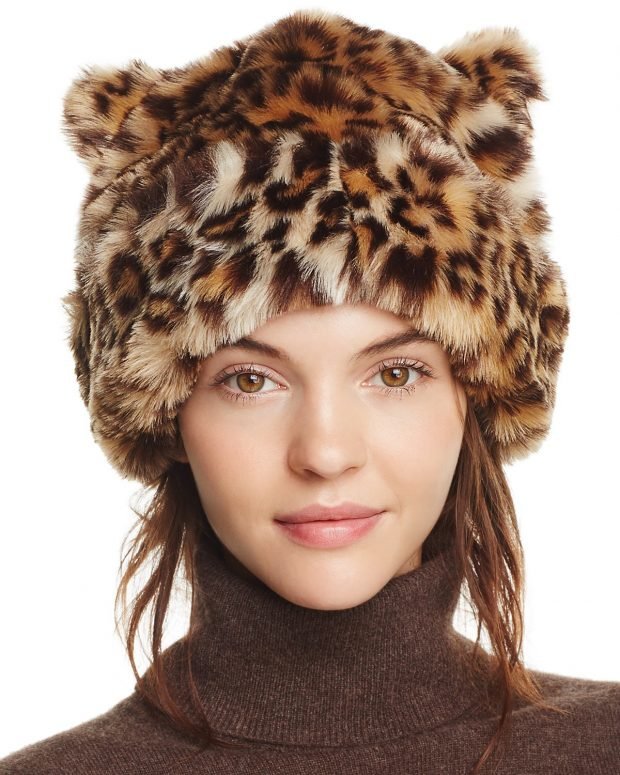 модные шапки и шарфы осень-зима 2020: меховая леопардовой расцветки