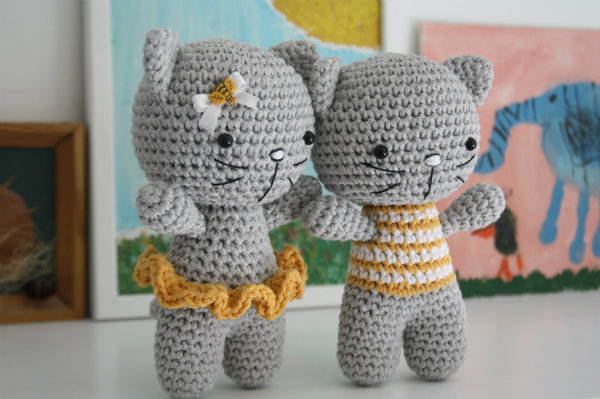 Crochet cat