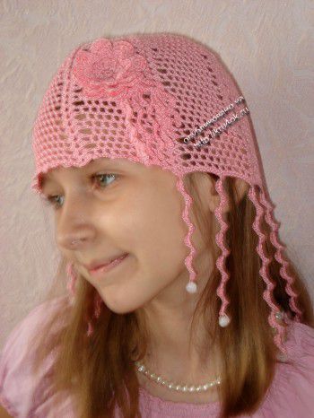 Летняя шапочка для девочки "ЗАВИТУШКИ" 