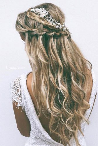 Romantic Prom Hairstyles picture 3