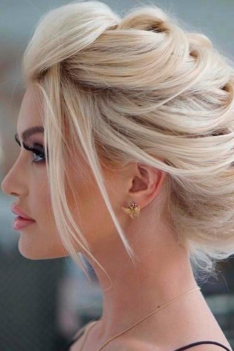 Long Hair Ideas for Prom Night picture1