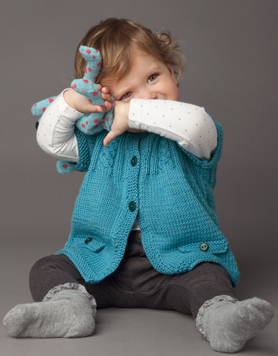 Free knitting pattern for baby cardigans with short sleeve and cable details