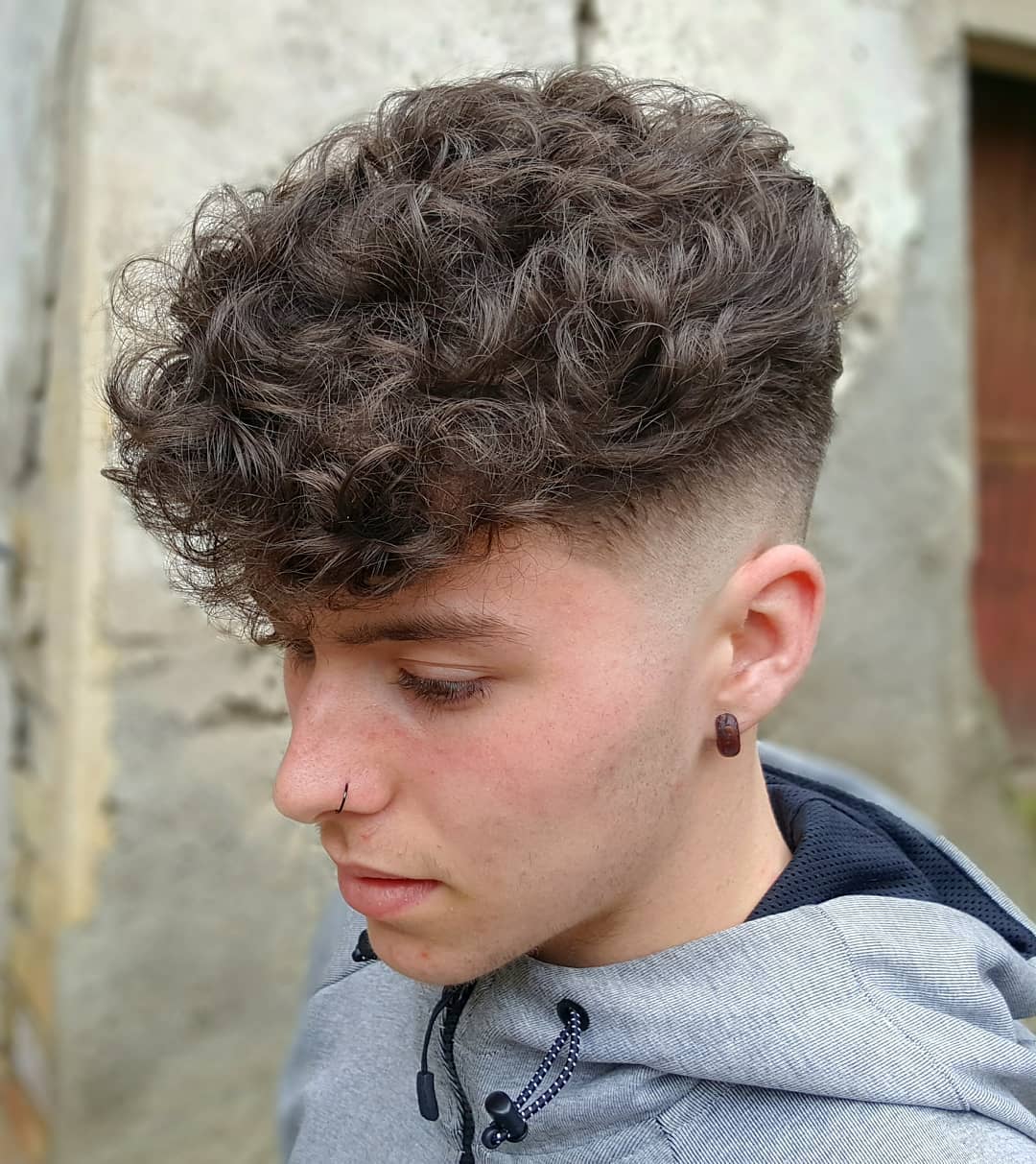 franchobarber medium haircut for curly hair men